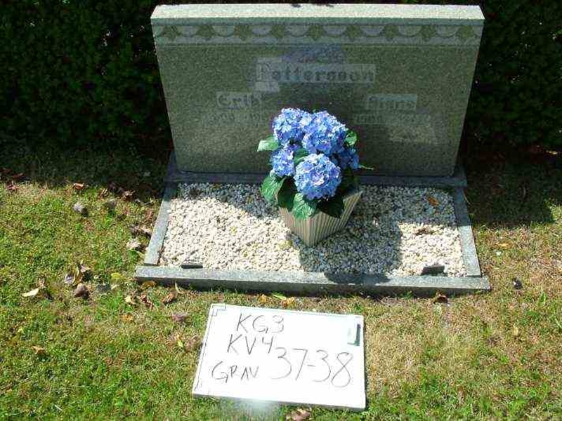 Gravnummer: 3 04    37-38