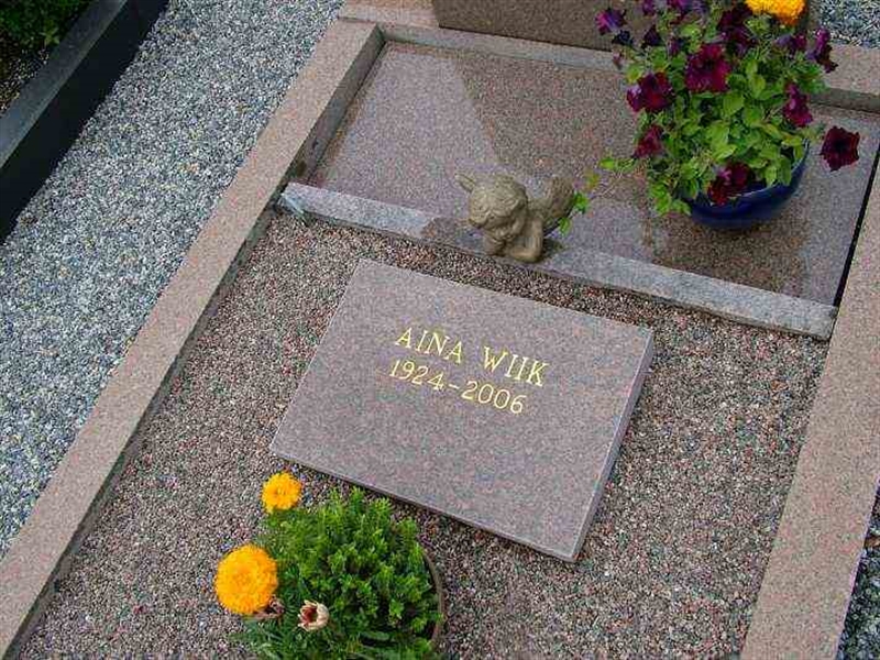 Gravnummer: 3 04   526