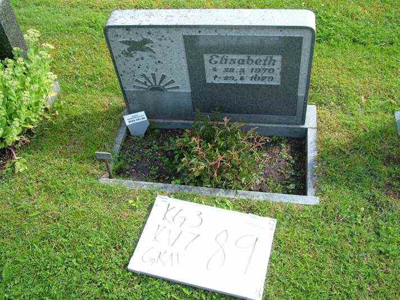 Gravnummer: 3 07    89