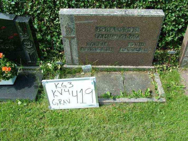 Hautatunnus: 3 04   419