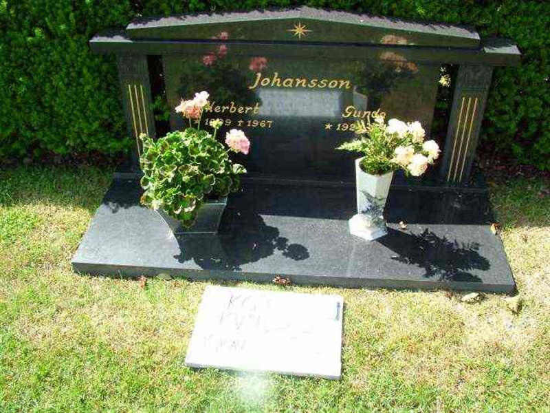 Hautatunnus: 3 04    39-40