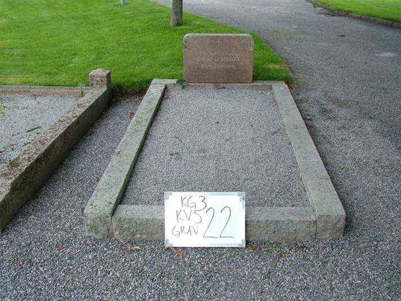 Gravnummer: 3 05    22