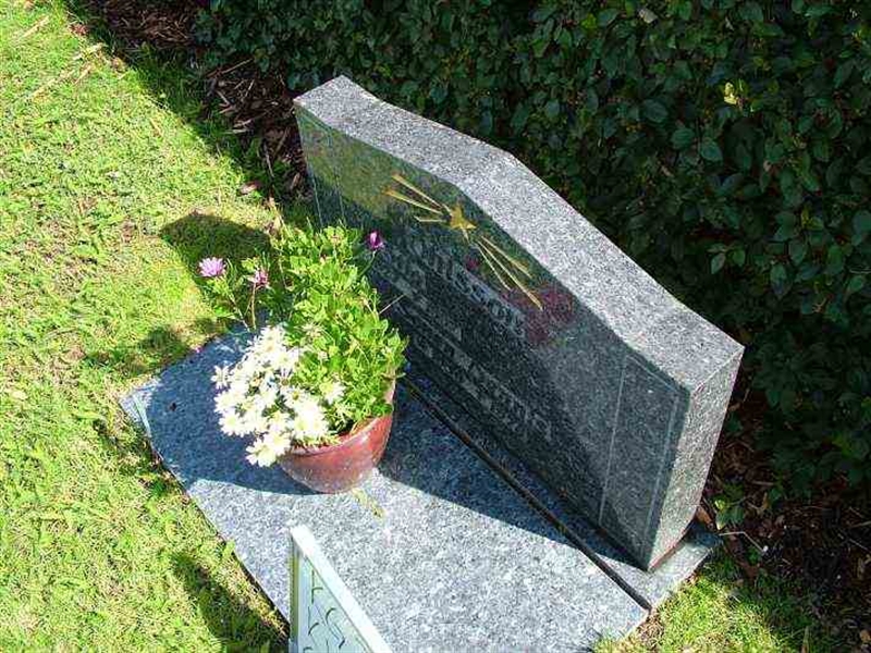 Gravnummer: 3 07   133-134