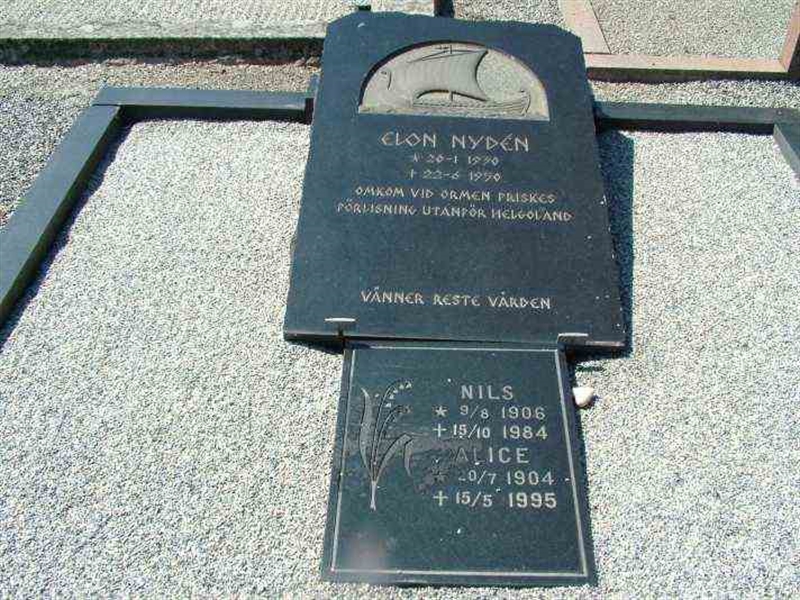 Hautatunnus: 3 02    62-63