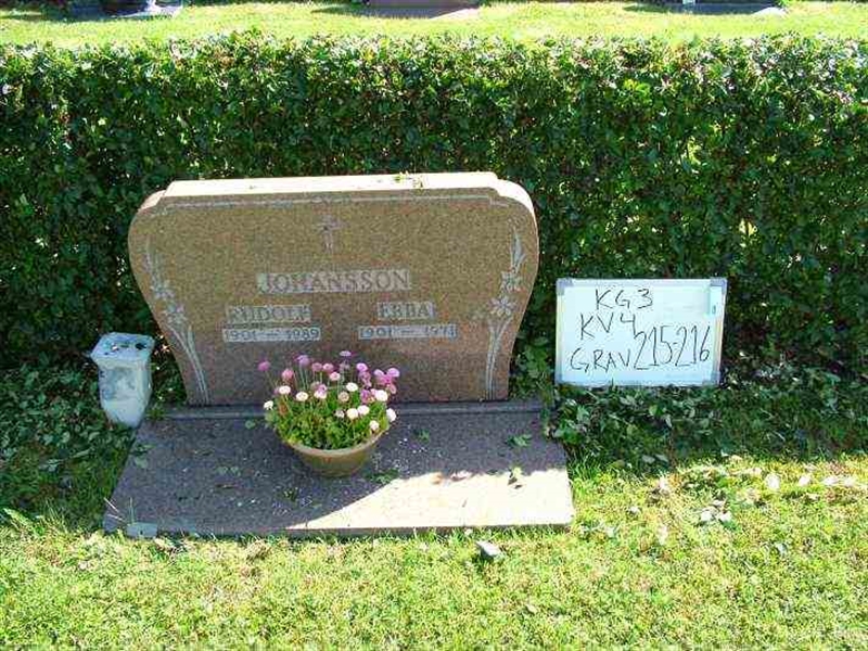 Hautatunnus: 3 04   215-216