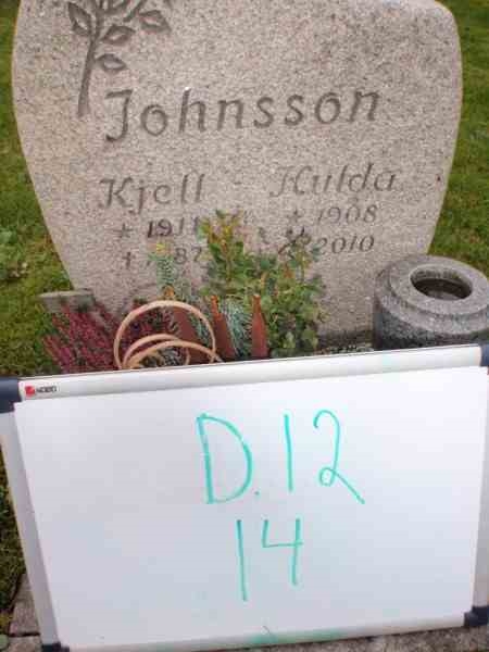 Gravnummer: 3 12    14