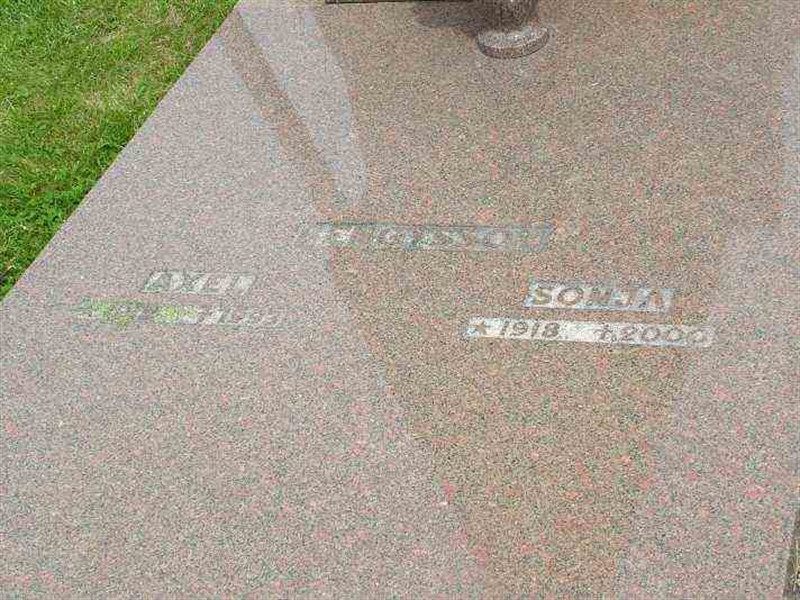 Gravnummer: 3 06    29