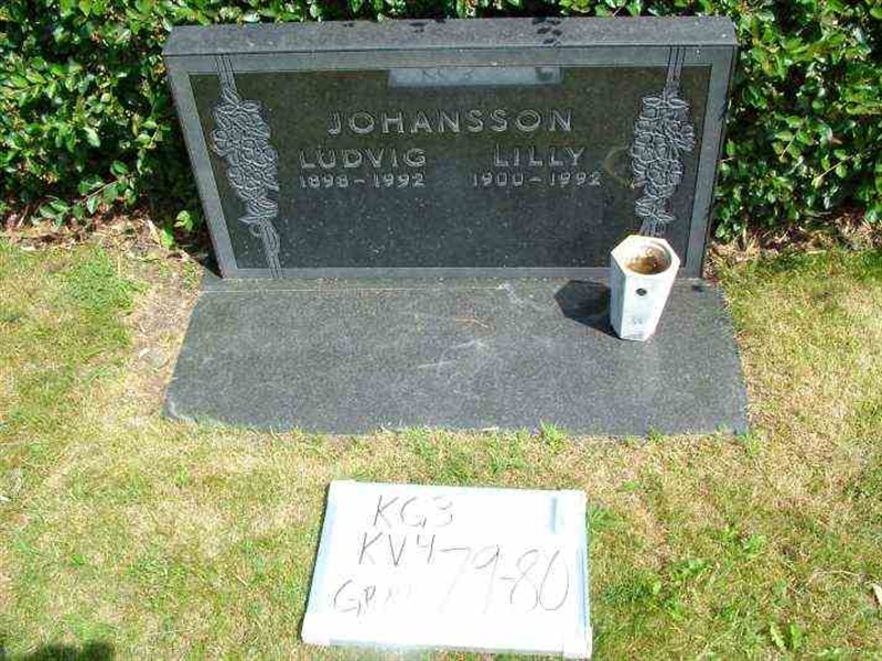 Hautatunnus: 3 04    79-80