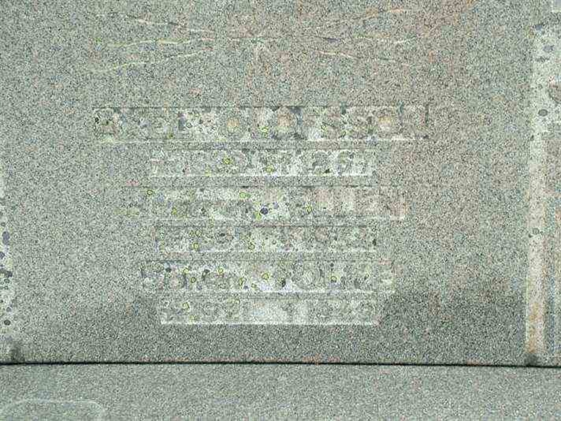 Hautatunnus: 3 08    79-80