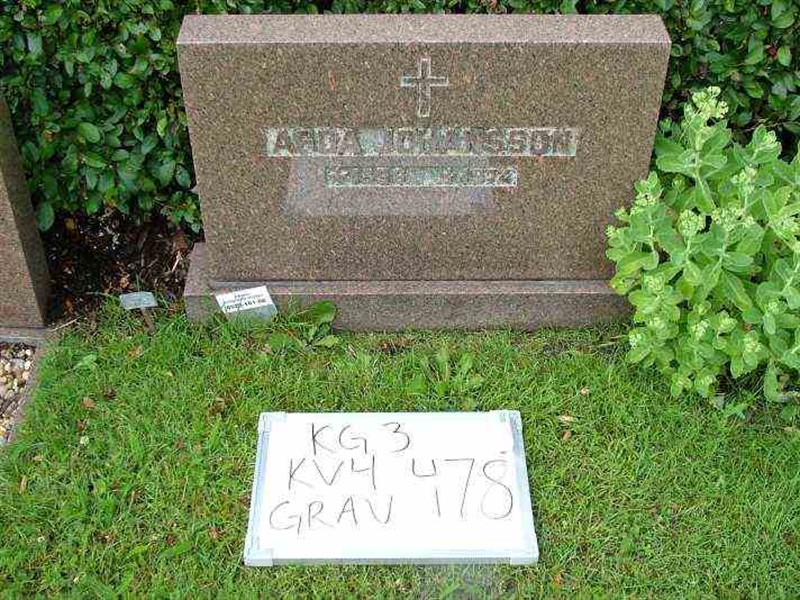 Hautatunnus: 3 04   478