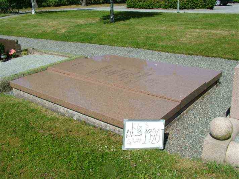 Gravnummer: 3 03    19-20