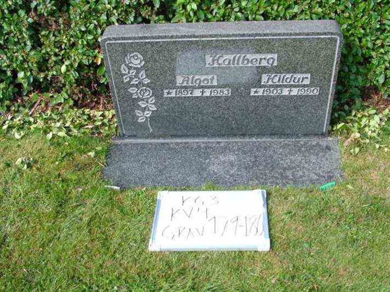 Hautatunnus: 3 04   179-180