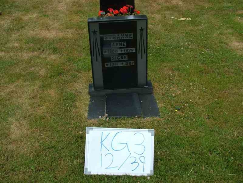 Gravnummer: 3 12    39