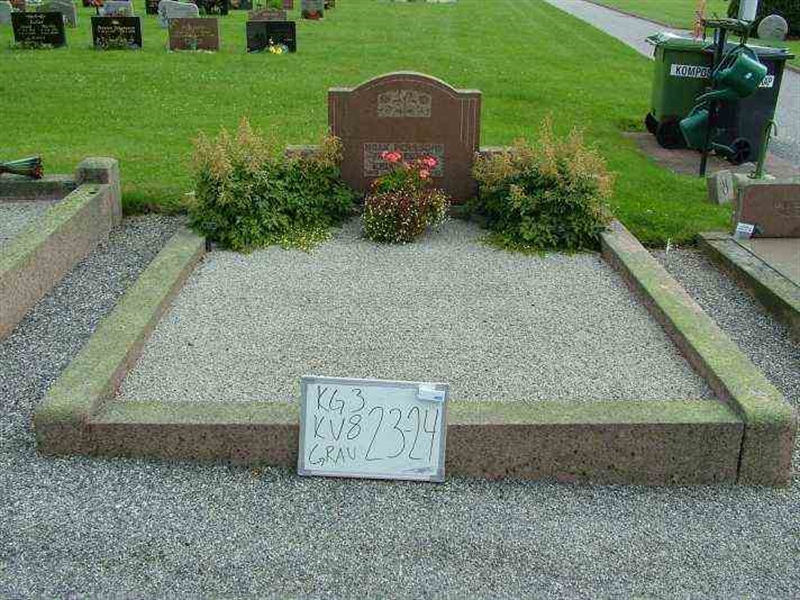 Hautatunnus: 3 08    23-24