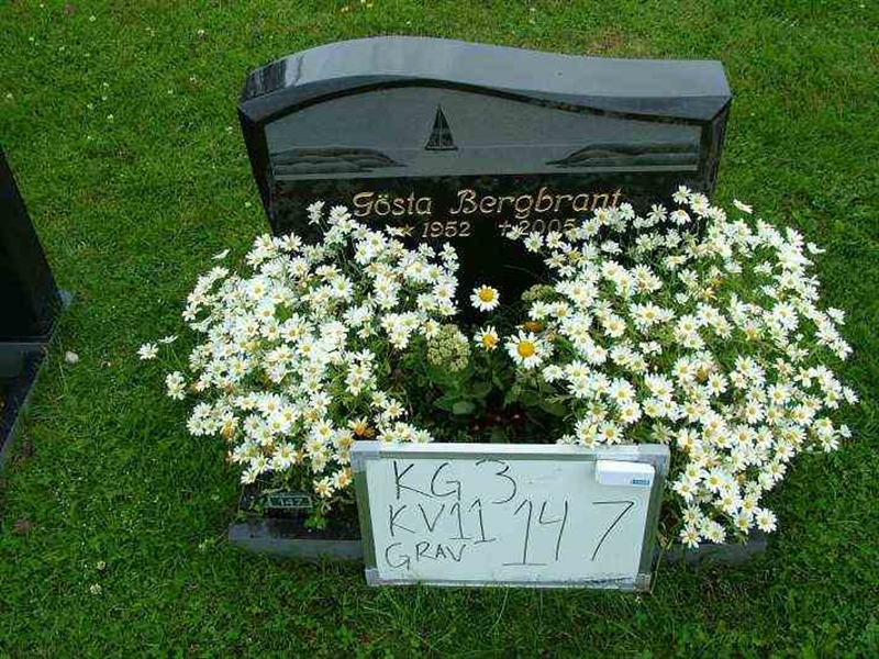 Gravnummer: 3 11   147