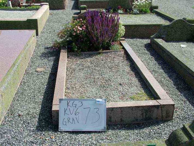 Gravnummer: 3 06    73