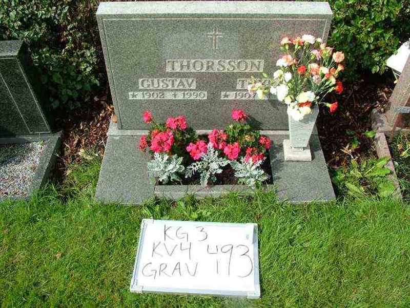 Gravnummer: 3 04   493