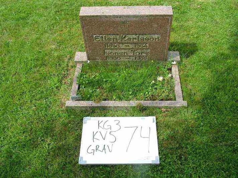 Gravnummer: 3 05    74