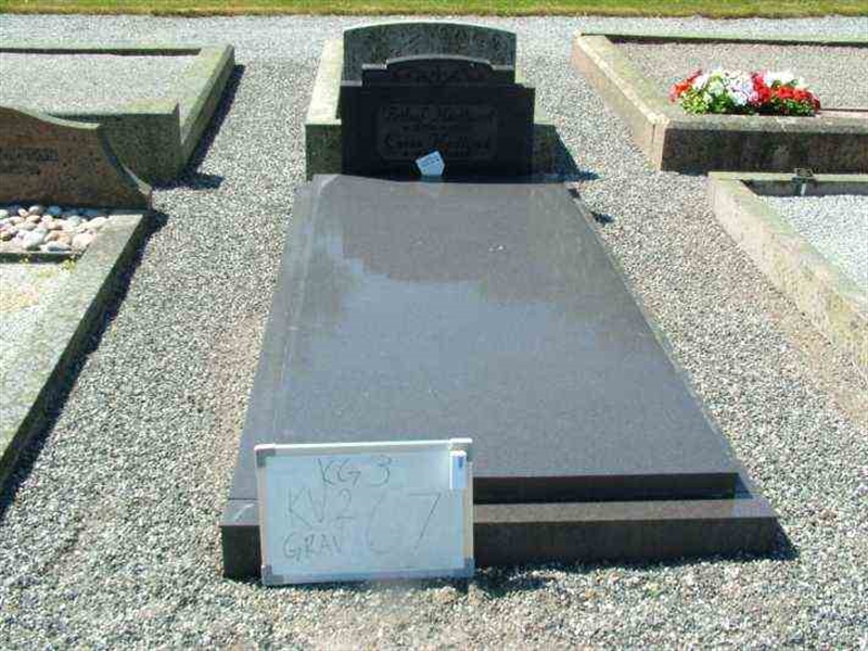 Gravnummer: 3 02    67