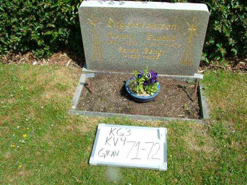 Gravnummer: 3 04    71-72