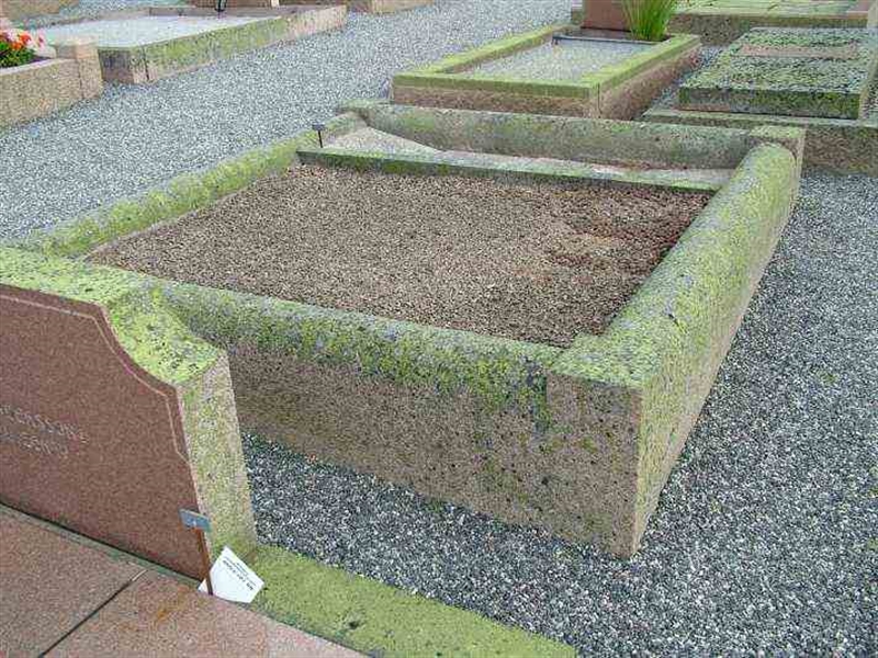 Gravnummer: 3 08    43-44