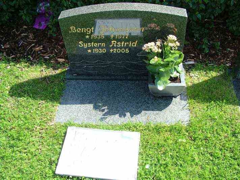 Gravnummer: 3 07   110