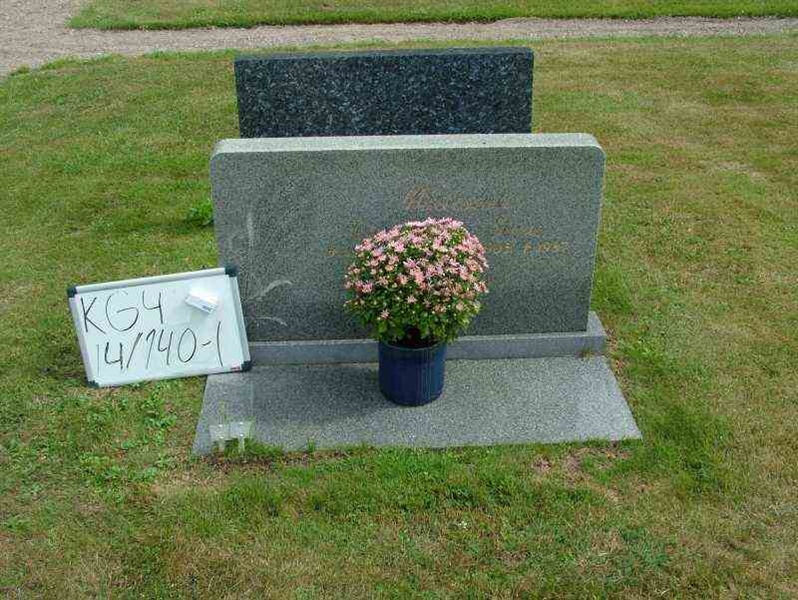 Hautatunnus: 4 14-G   140-141