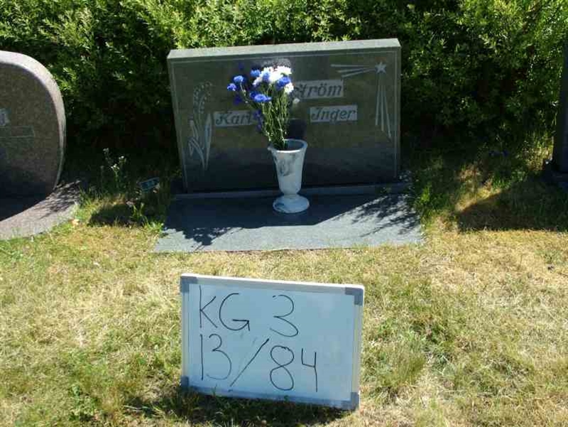 Grave number: 3 13    84