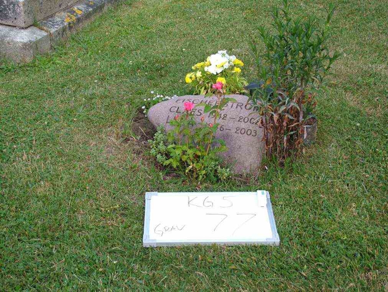 Gravnummer: 5    77-2