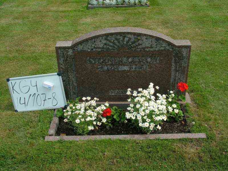 Hautatunnus: 4 14-G   107-108