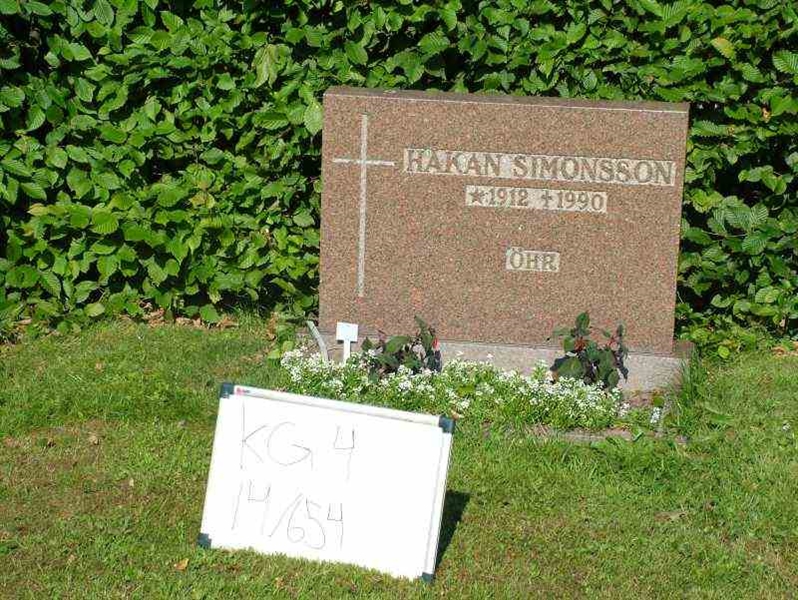 Hautatunnus: 4 14-G   654