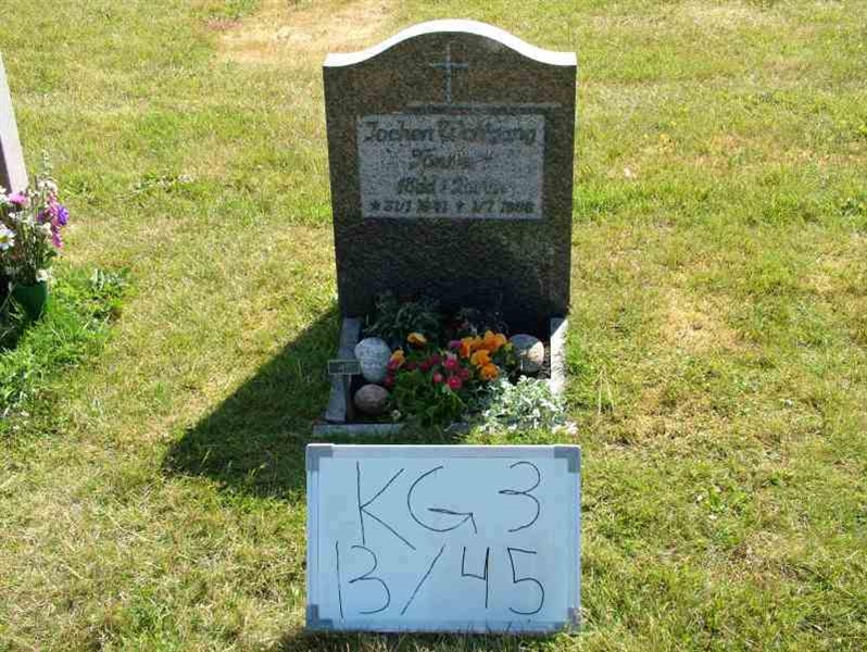 Hautatunnus: 3 13    45