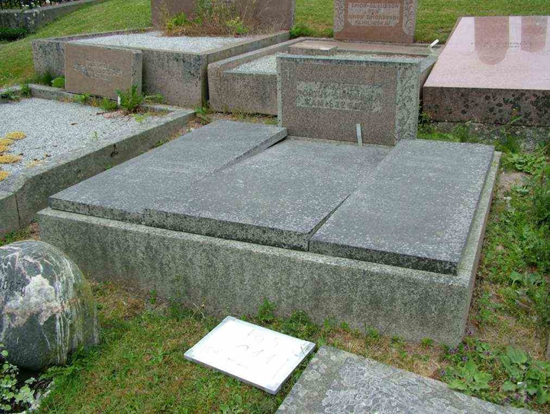 Gravnummer: 5   214-2