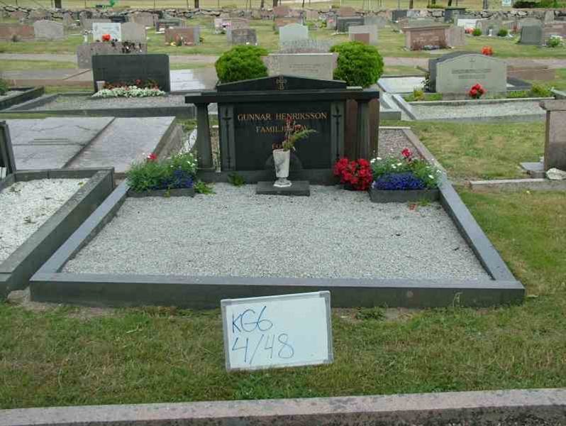 Gravnummer: 6 04    48-2