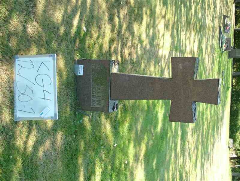 Hautatunnus: 4 12    50-51