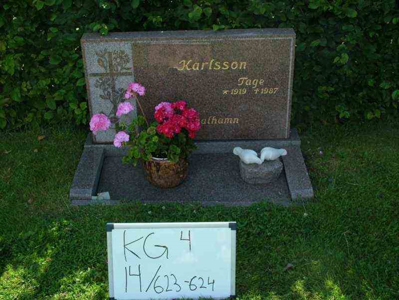 Hautatunnus: 4 14-G   623-624