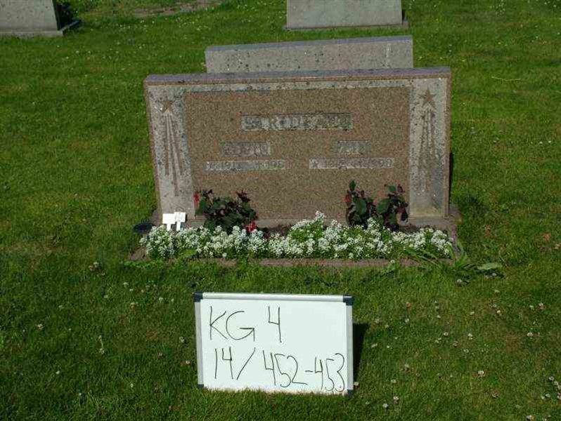 Hautatunnus: 4 14-G   452-453