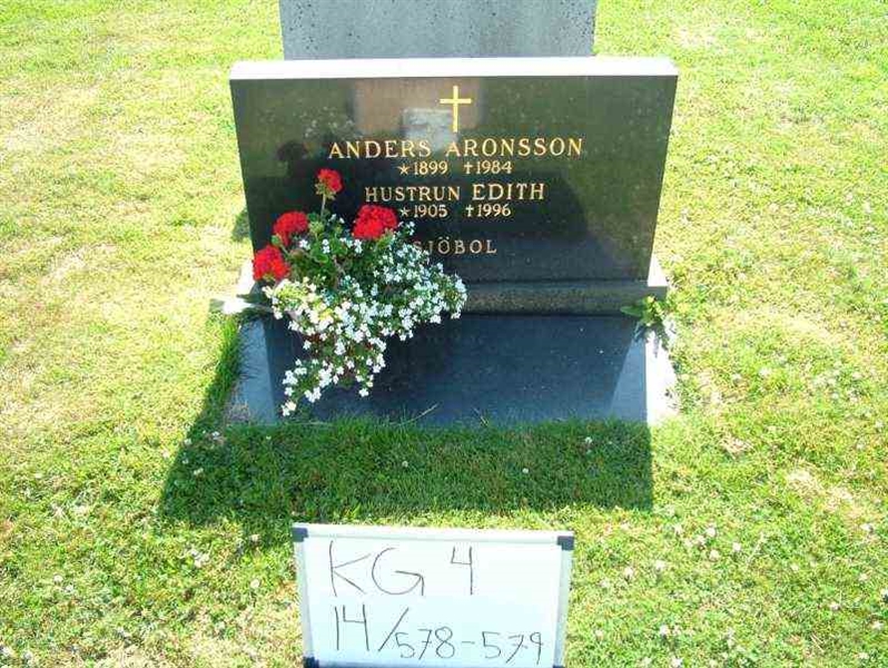 Hautatunnus: 4 14-G   578-579