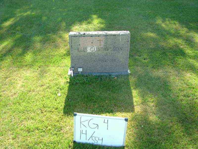 Hautatunnus: 4 14-G   554