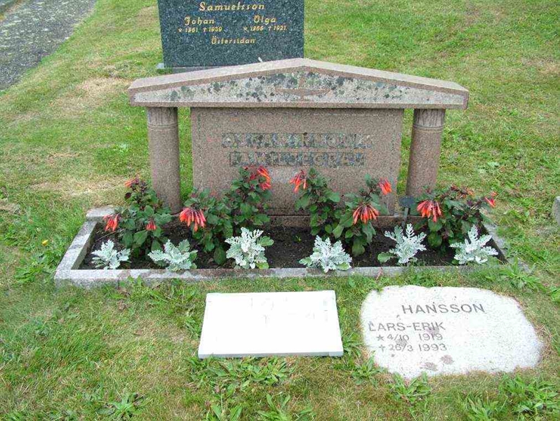 Gravnummer: 5   174-2