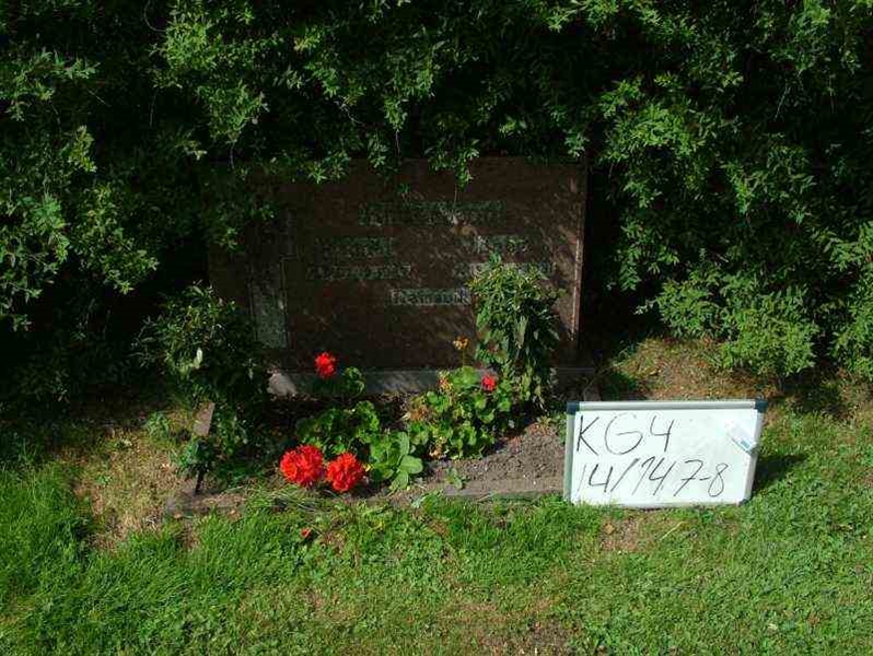 Gravnummer: 4 14-G   147-148