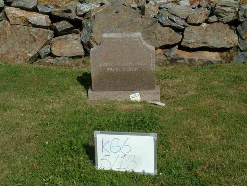 Gravnummer: 6 05    13-2