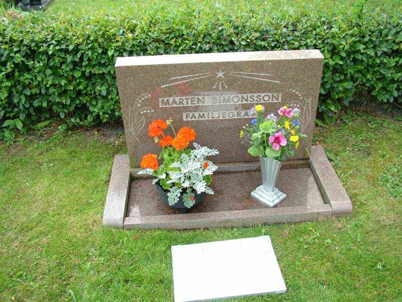 Hautatunnus: 7 09    48-2