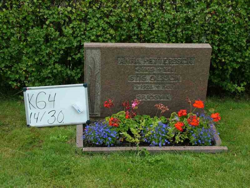 Hautatunnus: 4 14-G    30