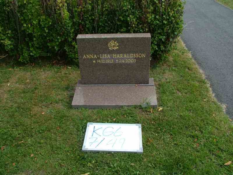 Grave number: 6 07    49-2