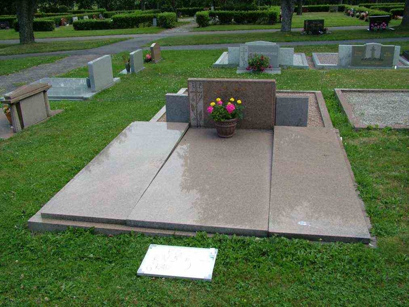 Hautatunnus: 7 05    57-2