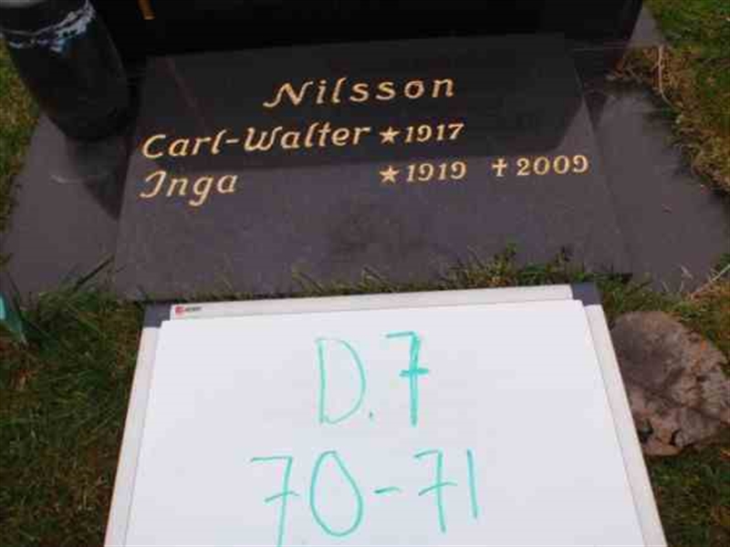 Gravnummer: 3 07    70-71