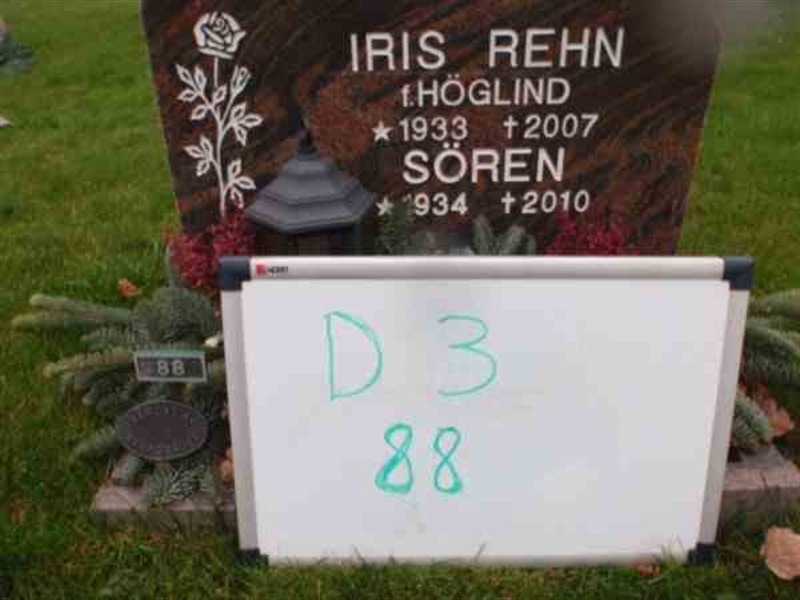 Gravnummer: 3 03    88