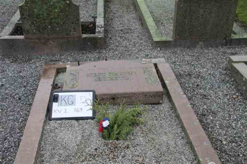 Gravnummer: 3 02   169