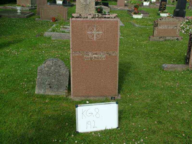 Gravnummer: 8   192-2